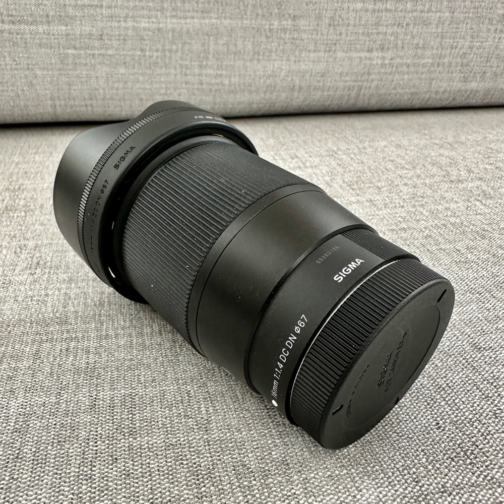 Sigma Lens for Canon EF-M Mirrorless
Sigma 16 mm f/1.4 (C) AF DC DN Lens
